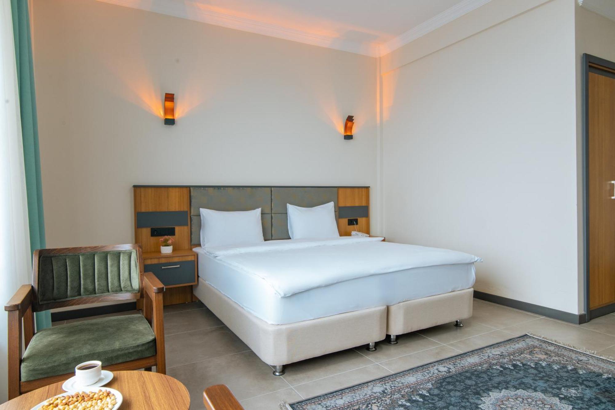 Fevzi Hoca Otel Trabzon Extérieur photo