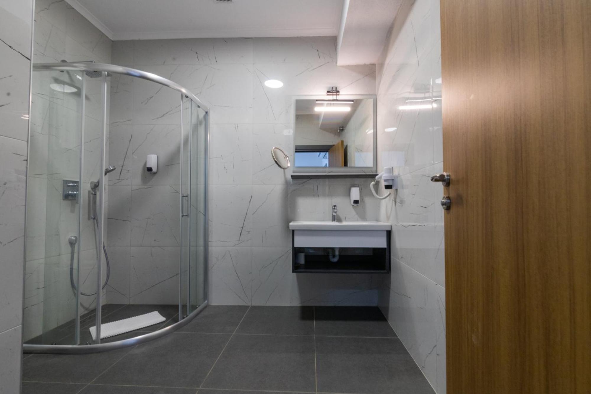 Fevzi Hoca Otel Trabzon Extérieur photo
